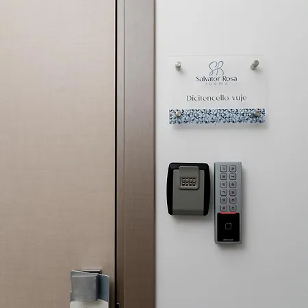 Salvator Rosa - Di Fronte Metro, Terrazza & Self Check In Πανσιόν 4*