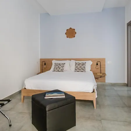Salvator Rosa - Terrazza & Metro Al Centro & Self Check-in Guest house Naples