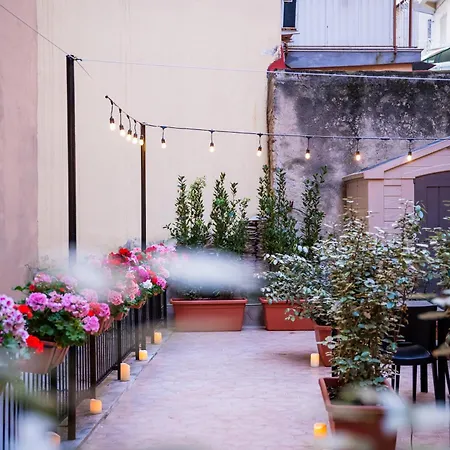 Salvator Rosa - Di Fronte Metro, Terrazza & Self Check In Πανσιόν Νάπολη