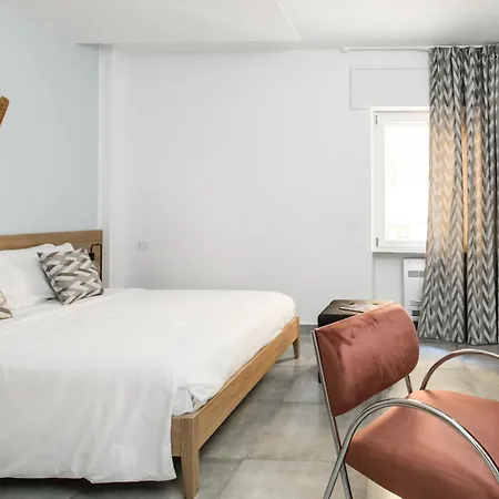 Salvator Rosa - Di Fronte Metro, Terrazza & Self Check In